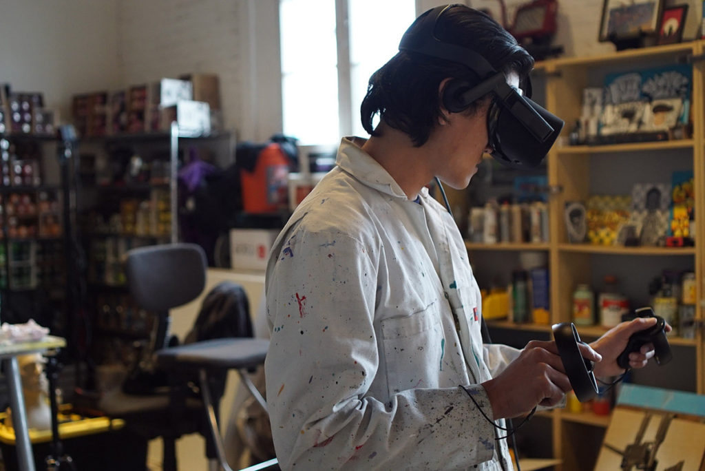 VR Headset - Digital Graffiti Technology